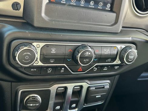 Certified 2021 Jeep Wrangler Sport S image 48