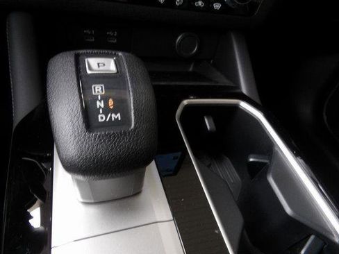 New 2025 Mitsubishi Outlander ES image 19