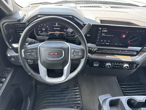 Used 2024 GMC Sierra 1500 Elevation AWD/4WD image 18
