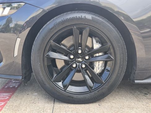 Used 2024 Ford Mustang GT RWD image 7