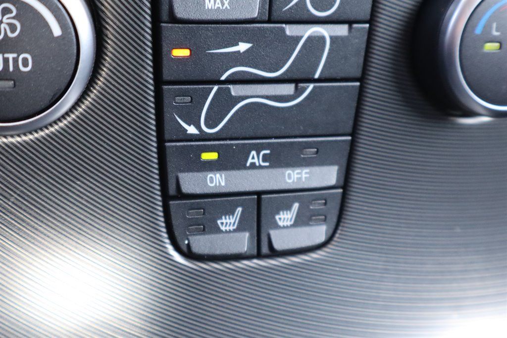 Used 2012 Volvo C30 T5 R-Design FWD image 24