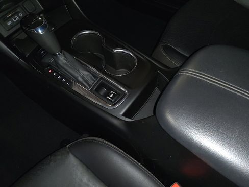 Used 2019 Chevrolet Equinox Premier image 26