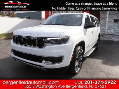 Used 2024 Jeep Wagoneer L Series II w/ Flexible Seating Group