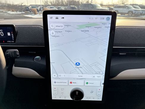 Used 2022 Ford Mustang Mach-E Premium image 18