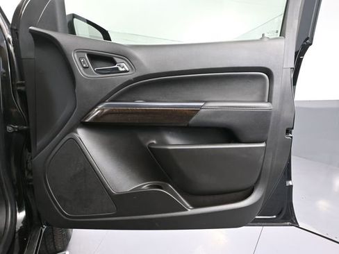 Used 2016 GMC Canyon SLT image 42