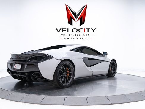 Used 2019 McLaren 570S Coupe RWD image 7