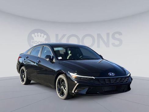 New 2026 Hyundai Elantra Sport image 10