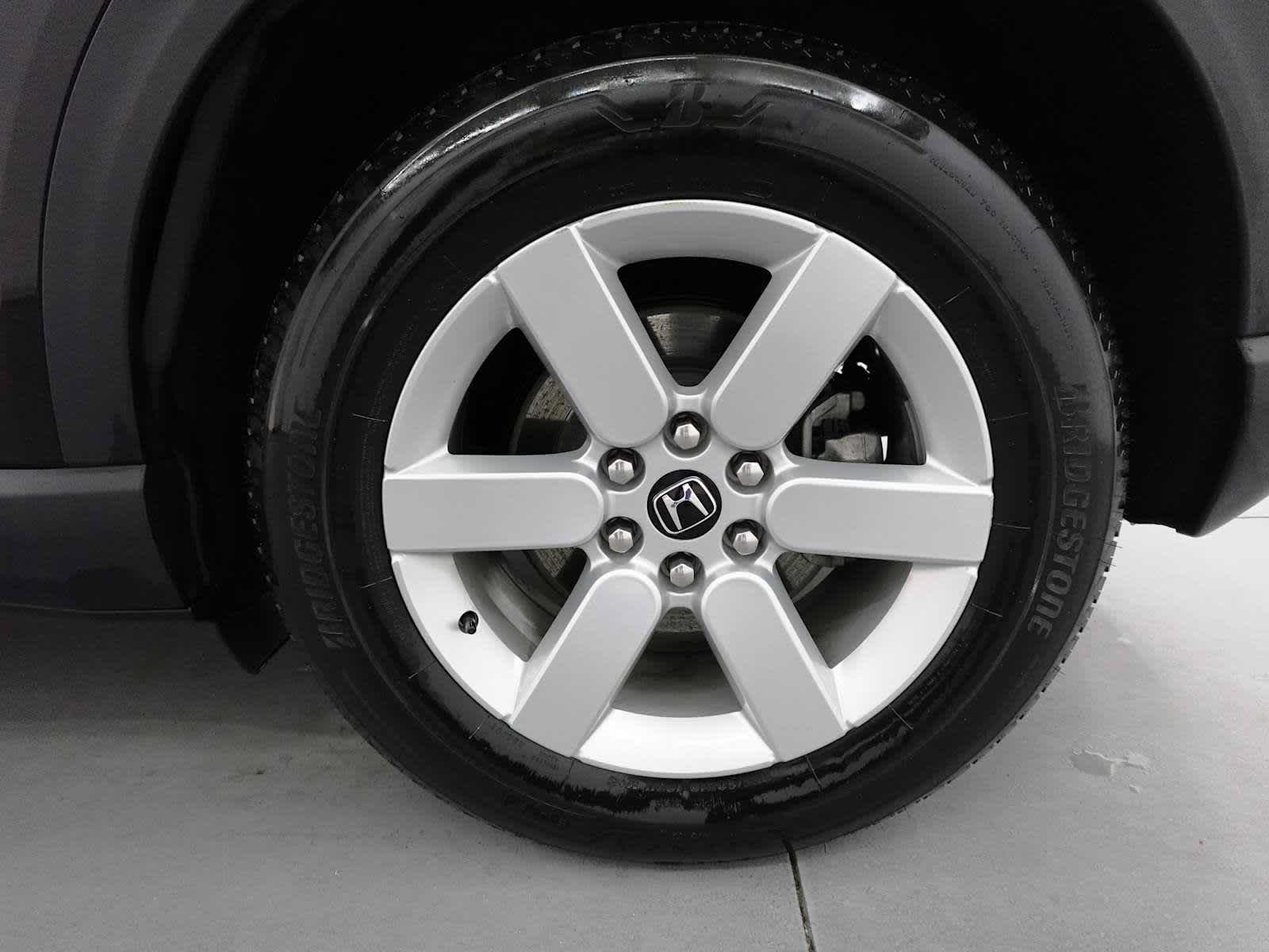 Used 2024 Honda Prologue EX image 9