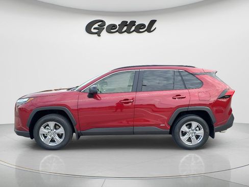Certified 2025 Toyota RAV4 LE AWD/4WD image 8