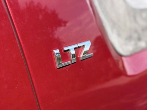 Used 2007 Chevrolet Avalanche LTZ w/ LTZ Preferred Equipment Group RWD image 25