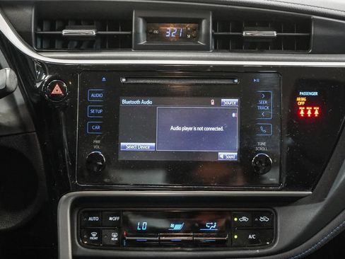 Used 2018 Toyota Corolla SE w/ Carpet Mat Package (TMS) image 14