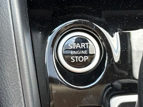 New 2025 Nissan Versa SV w/ Trunk Package image 26