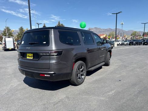 New 2026 Jeep Grand Wagoneer 4WD image 5