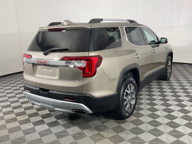 Used 2023 GMC Acadia SLE w/ Driver Convenience Package FWD image 8