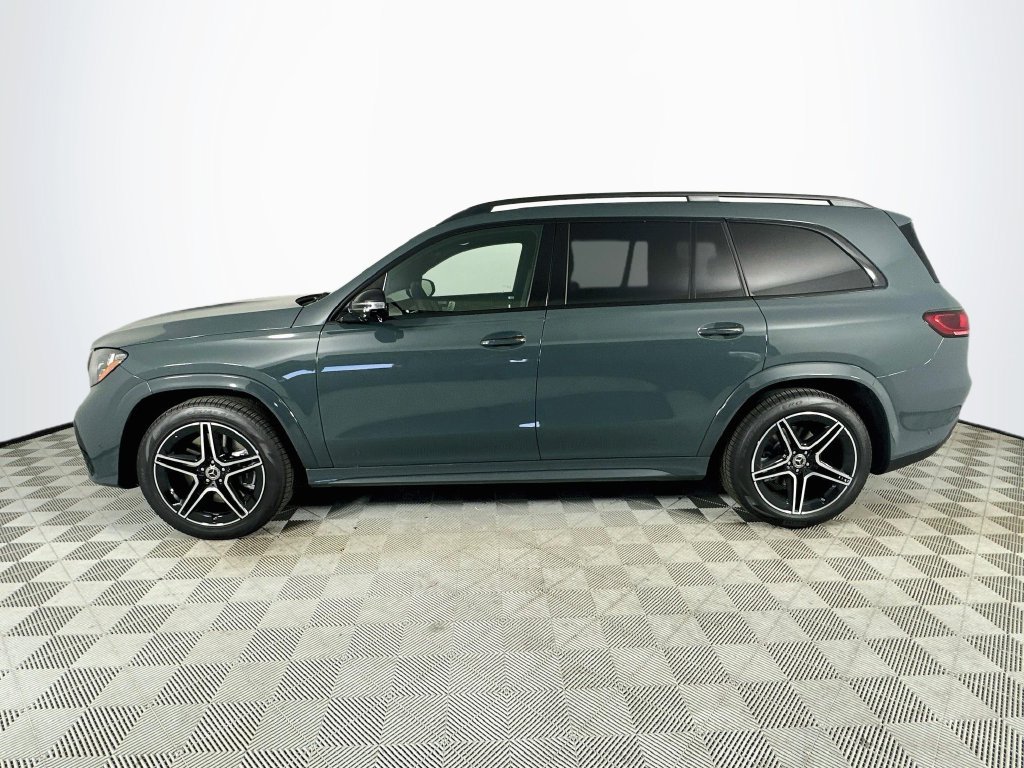 New 2027 Mercedes-Benz GLS 450 4MATIC image 4