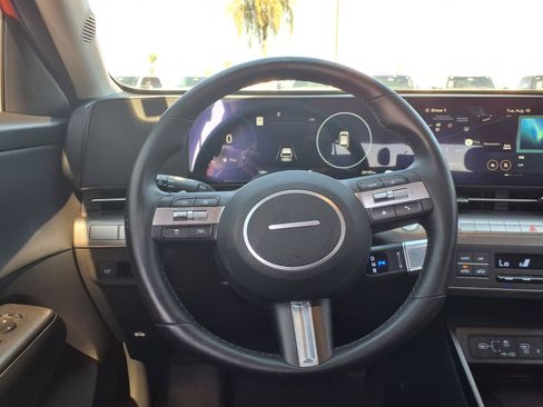 Used 2024 Hyundai Kona Limited FWD image 19