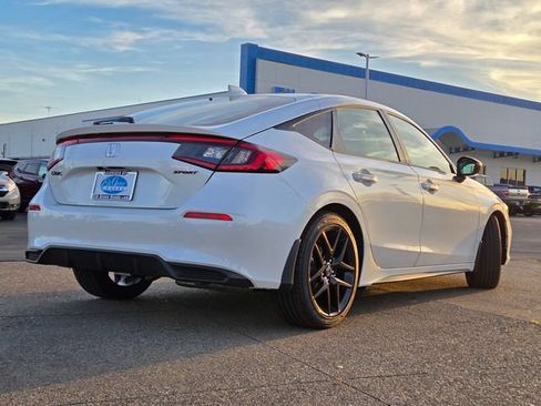 New 2026 Honda Civic Sport image 4