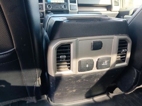 Used 2017 Ford F150 Lariat image 16