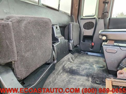 Used 2004 Ford Ranger XLT AWD/4WD image 11
