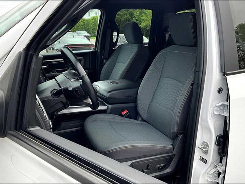 Used 2022 RAM 1500 Classic Warlock w/ Electronics Group image 10