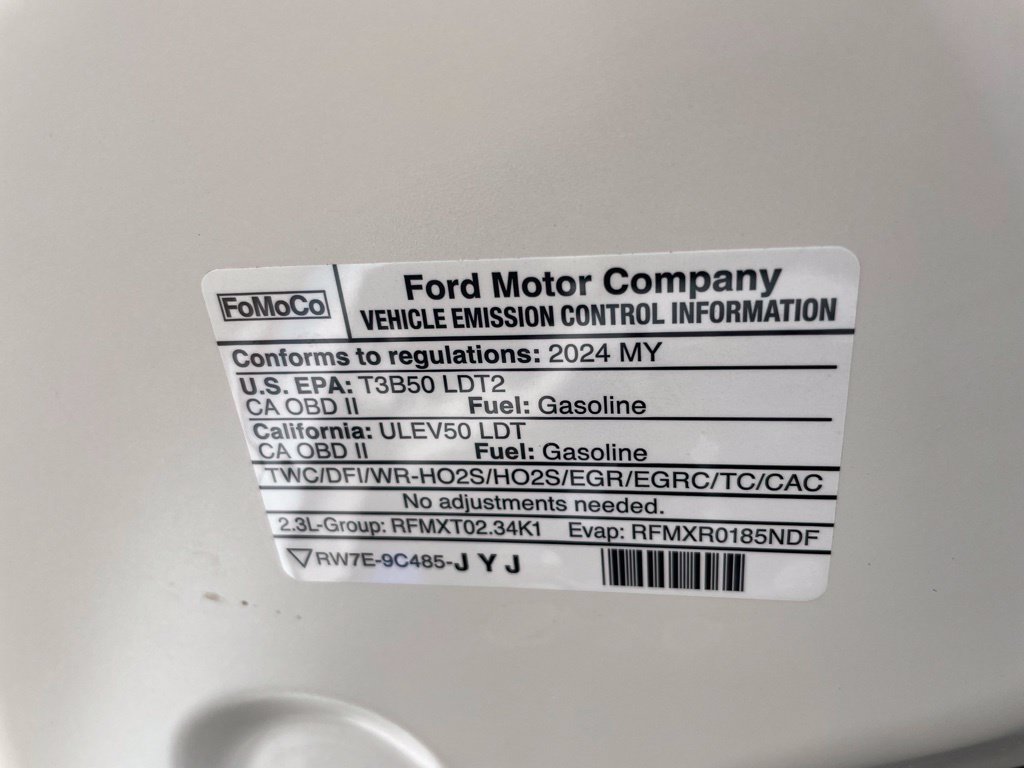 Used 2024 Ford Explorer XLT w/ Equipment Group 202A AWD/4WD image 35