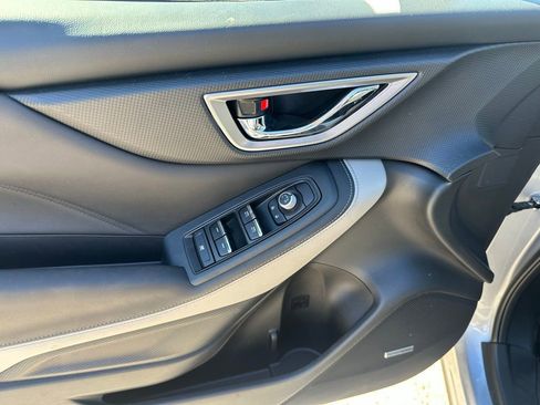 Used 2024 Subaru Forester Limited image 25