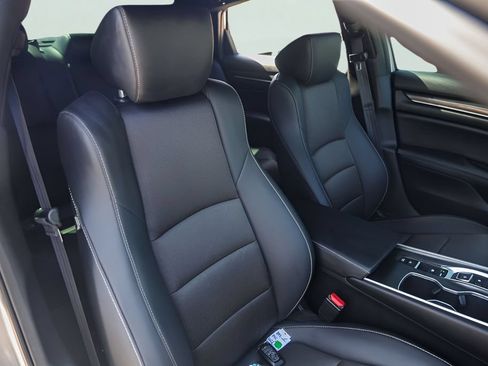 Used 2022 Honda Accord Sport image 31