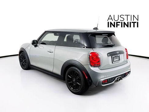 Used 2019 MINI Cooper S w/ Signature Upholstery Package image 6