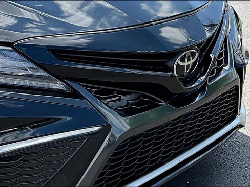Used 2024 Toyota Camry XSE FWD image 32