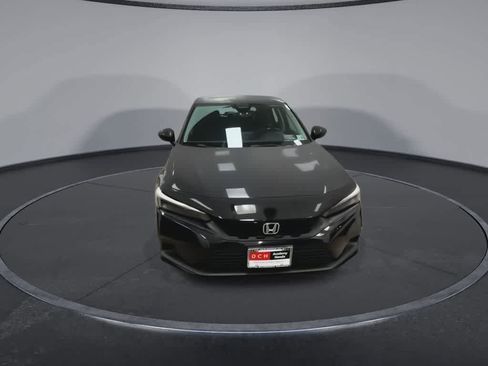 Used 2023 Honda Civic EX-L image 3