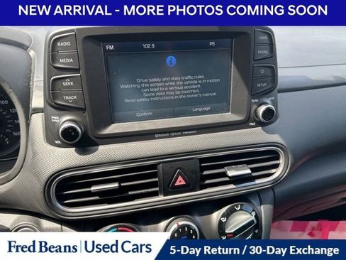 Used 2020 Hyundai Kona SEL w/ Cargo Package image 15
