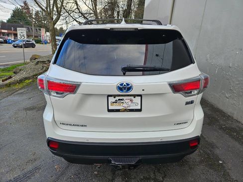 Used 2015 Toyota Highlander Limited Platinum image 6