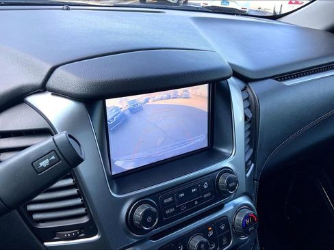Used 2019 Chevrolet Tahoe LT w/ Z71 Midnight Edition image 11