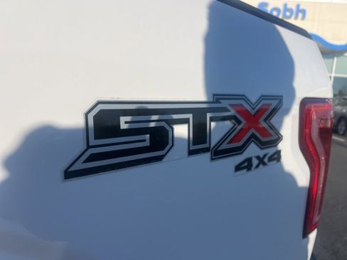 Used 2017 Ford F150 XL w/ Equipment Group 101A Mid image 13