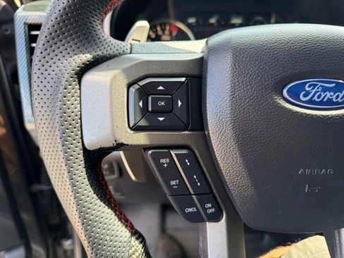 Used 2019 Ford F150 Raptor w/ Equipment Group 802A Luxury AWD/4WD image 24