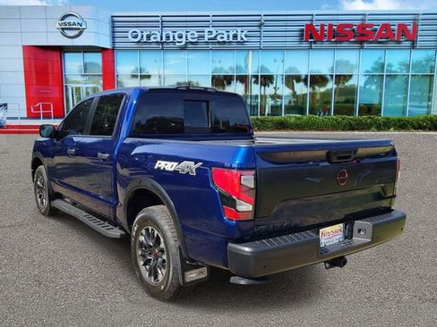Used 2024 Nissan Titan PRO-4X w/ Pro-4x Convenience Package AWD/4WD image 3