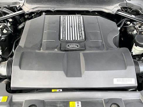Used 2019 Land Rover Range Rover Long Wheelbase Supercharged image 32