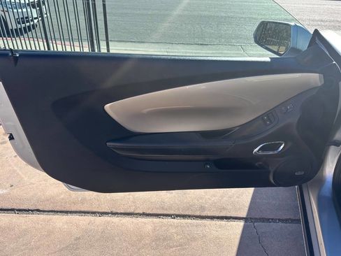 Used 2011 Chevrolet Camaro LT image 7