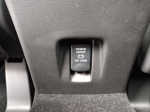 New 2026 Mitsubishi Eclipse Cross LE image 24