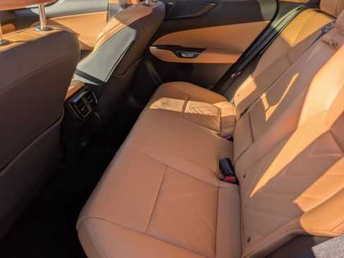 Used 2025 Lexus NX 350h AWD w/ Accessory Package (2T) image 28