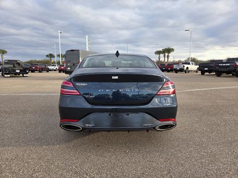Used 2025 Genesis G70 2.5T image 6