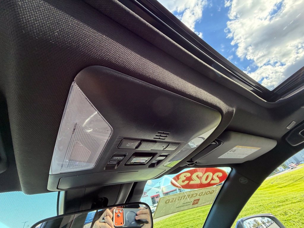 Used 2023 Toyota RAV4 SE w/ Weather & Moonroof Package AWD/4WD image 17