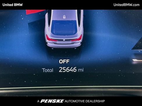 Used 2025 BMW 430i w/ Premium Package RWD image 7