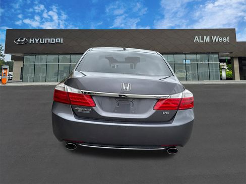 Used 2015 Honda Accord EX-L image 6