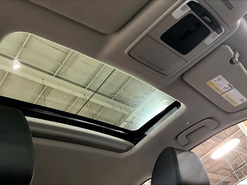 Used 2026 Honda CR-V EX-L image 13