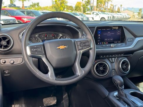 Used 2021 Chevrolet Blazer LT image 27