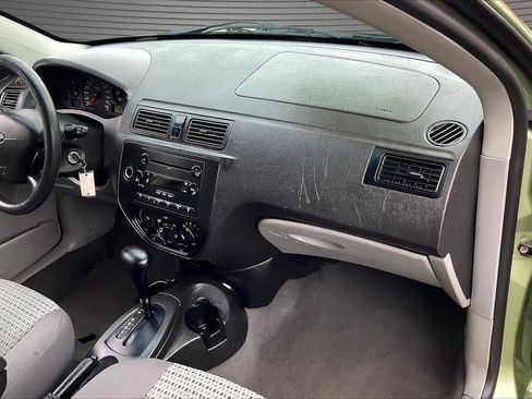 Used 2007 Ford Focus S FWD image 24