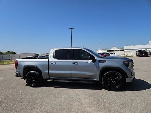 Used 2024 GMC Sierra 1500 Elevation w/ LPO, Elevation Black Package RWD image 6