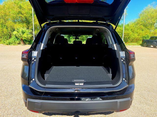 New 2026 Nissan Rogue S FWD image 20