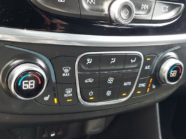 Certified 2022 Chevrolet Traverse LT AWD/4WD image 30